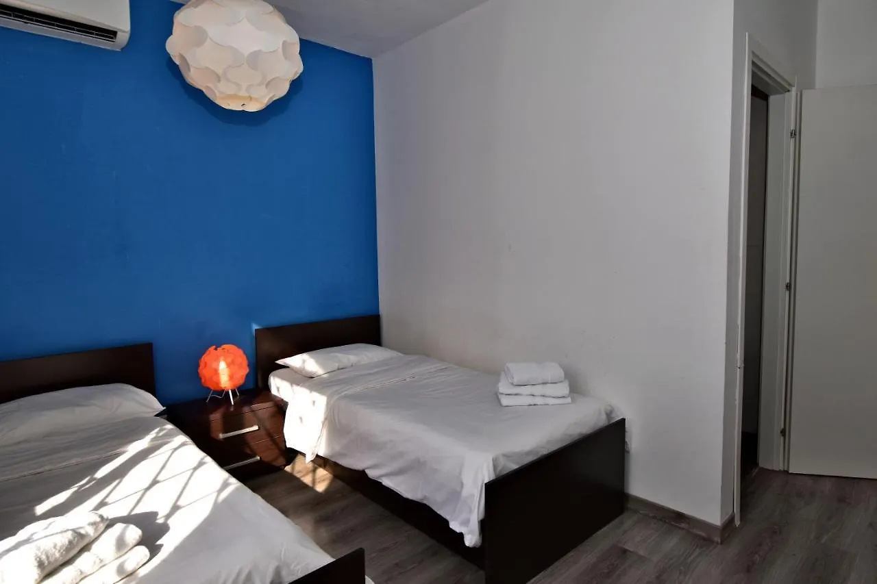 City Living Suite Tk 1 Rm 1 San Giuliano